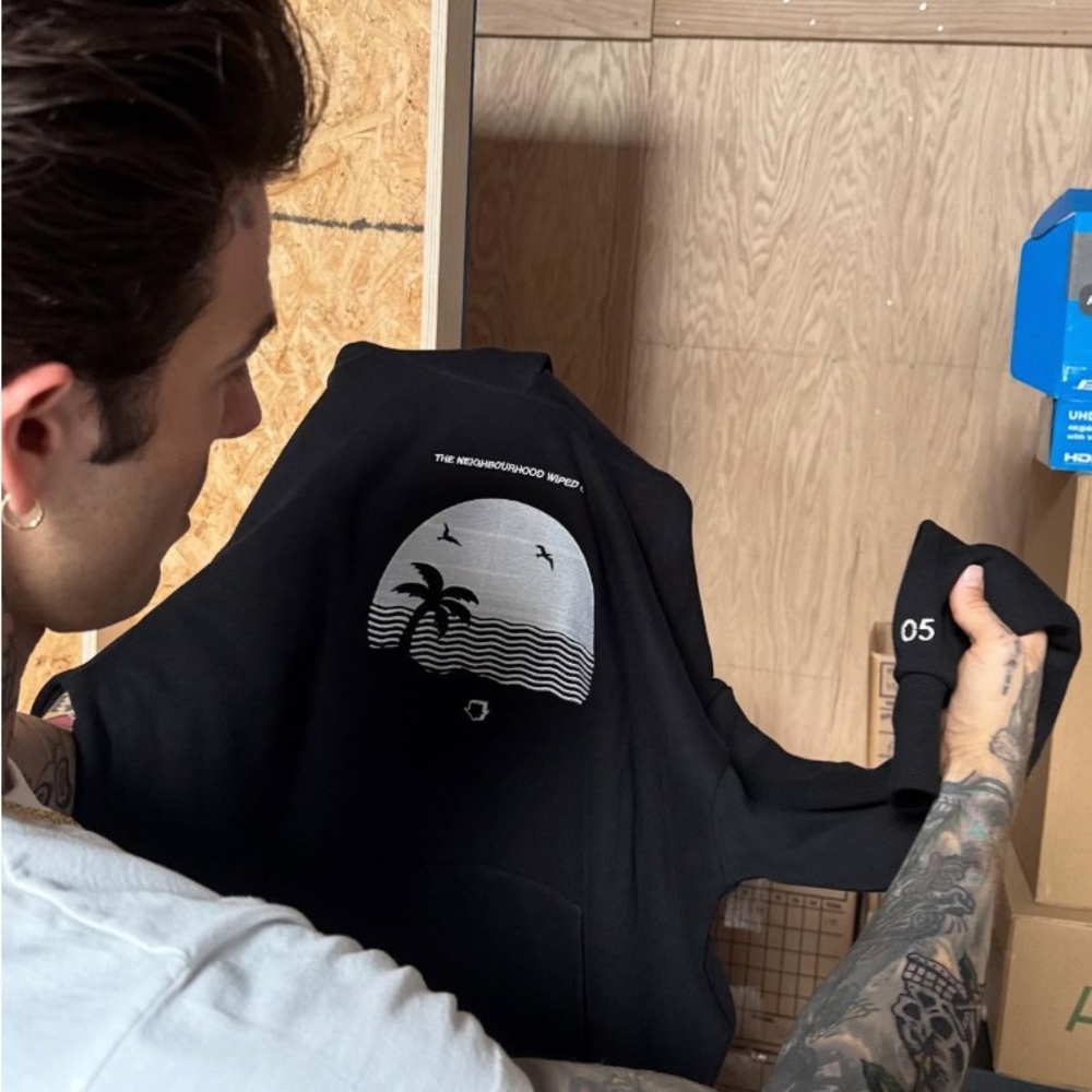 The Neighbourhood Wiped Out! Limited Edition Animation Hoodie “02” - Picture 2 of 3